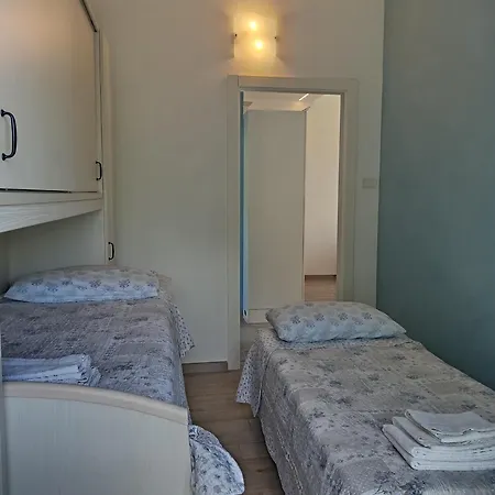 Leccino Con Piscina - Riva Trigoso * Sestri Levante