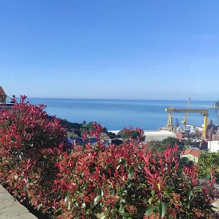 Leccino Con Piscina - Riva Trigoso * Sestri Levante