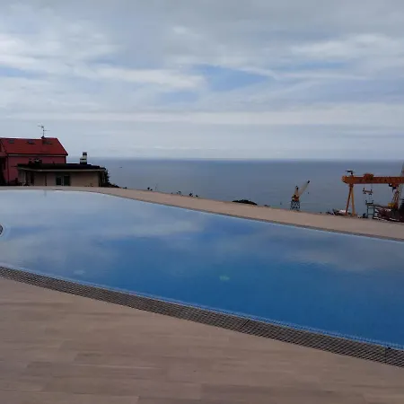 Leccino Con Piscina - Riva Trigoso